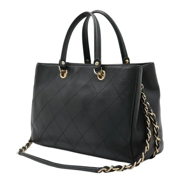 Chanel Black Soft Bullskin Quilted Leather Tote Bag - Picture 3 of 9